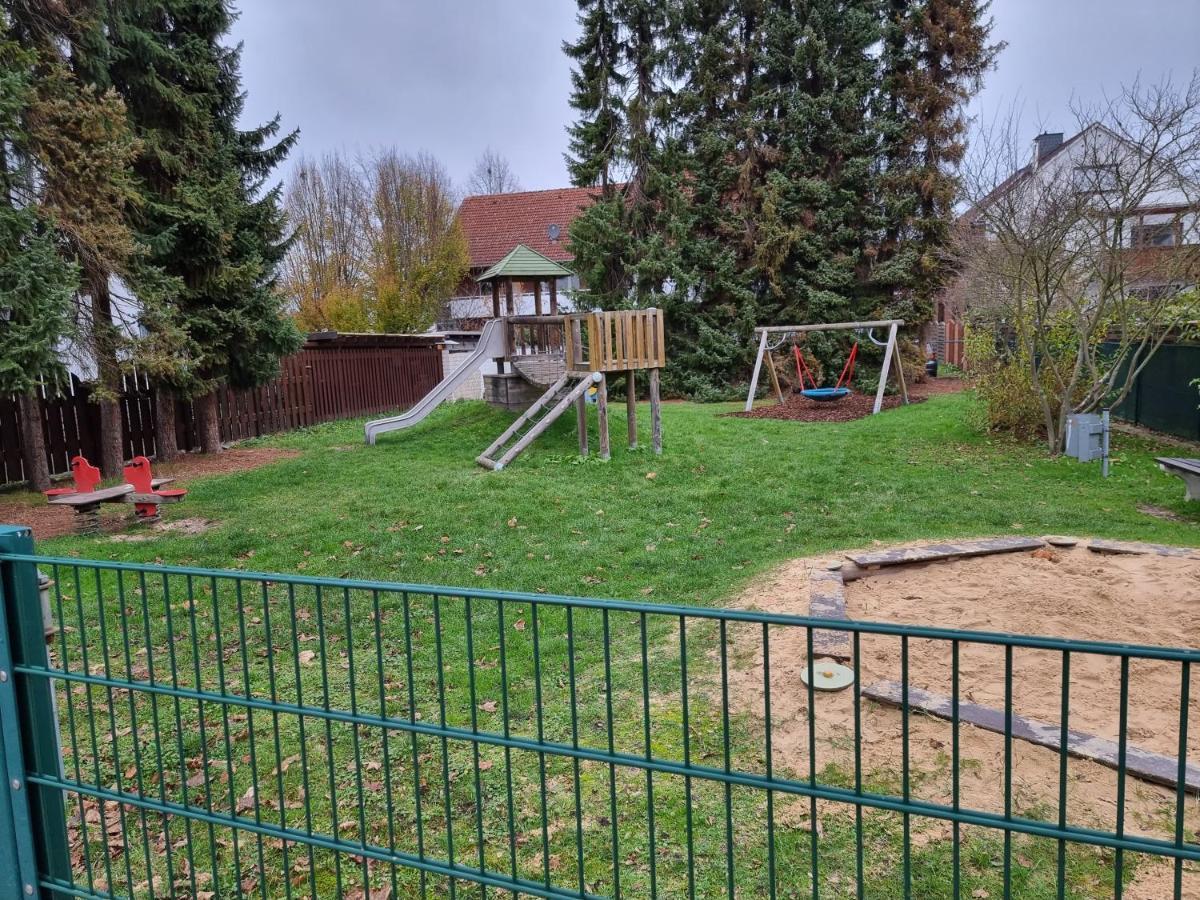 Gaestehaus-ferienwohnung-appartement Mit Terrasse - Naehe Kliniken/ Herzzentrum *