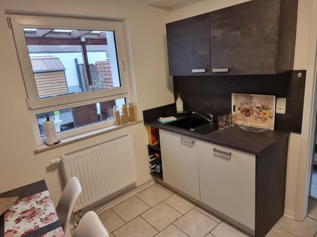 Gaestehaus-ferienwohnung-appartement Mit Terrasse - Naehe Kliniken/ Herzzentrum * Bad Oeynhausen